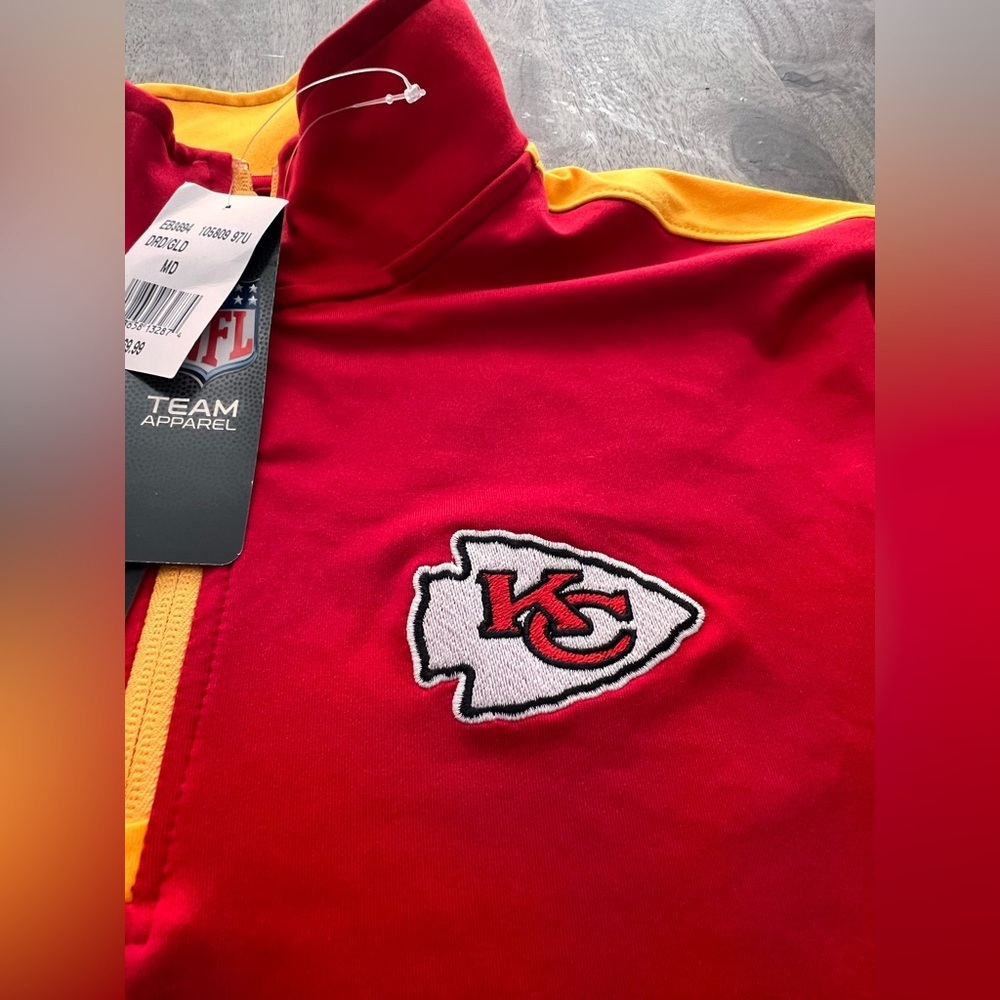 NWT NFL TEAM APPAREL Kansas City Chiefs Knit 1/4 Zip Pullover Jacket Size Medium - Picture 3 of 10